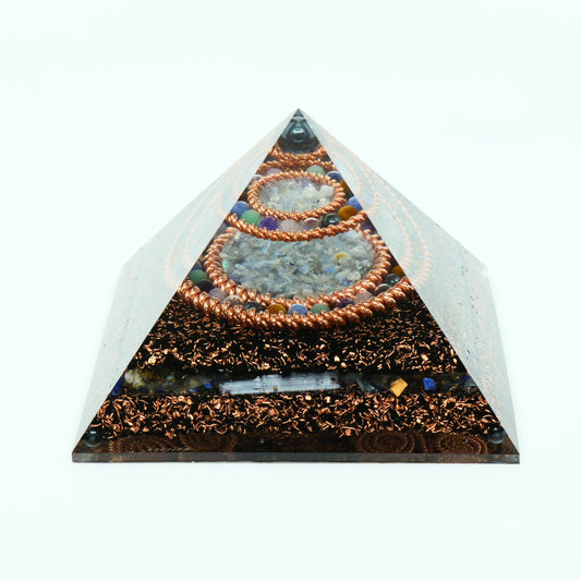 Pyramid — Labradorite