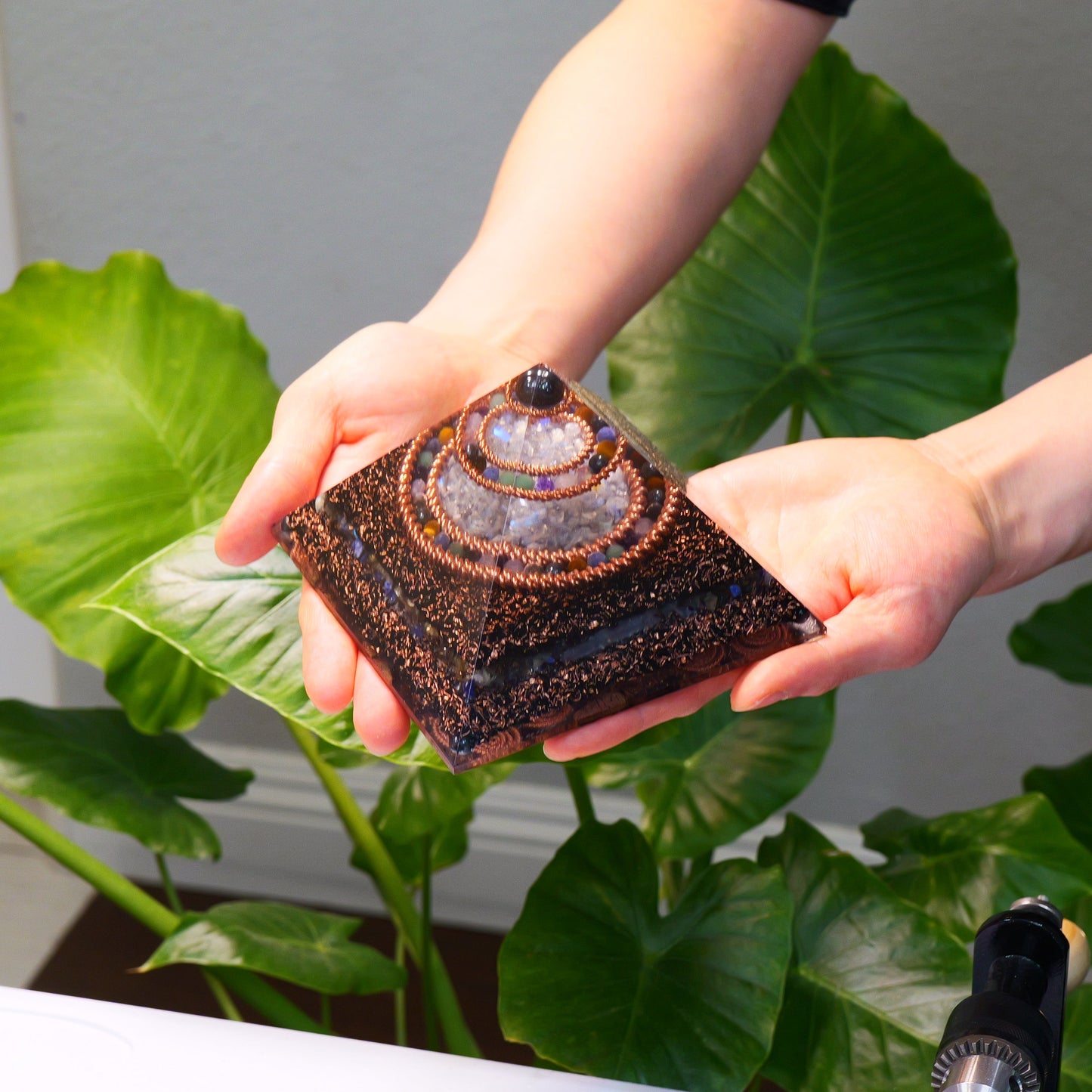 Pyramid — Labradorite